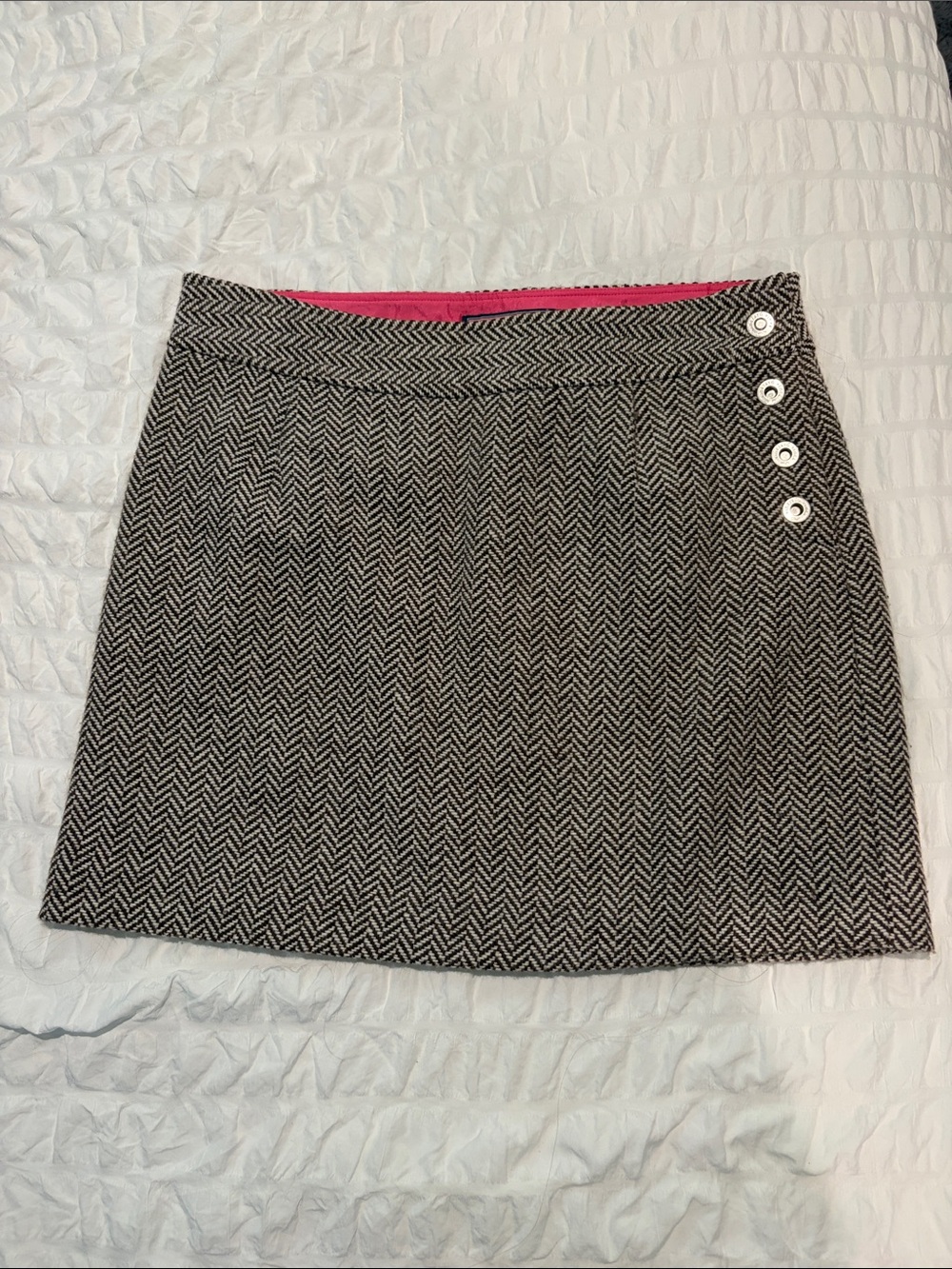 Vineyard Vines Brown & White Herringbone Mini Skirt with Pink Waistband